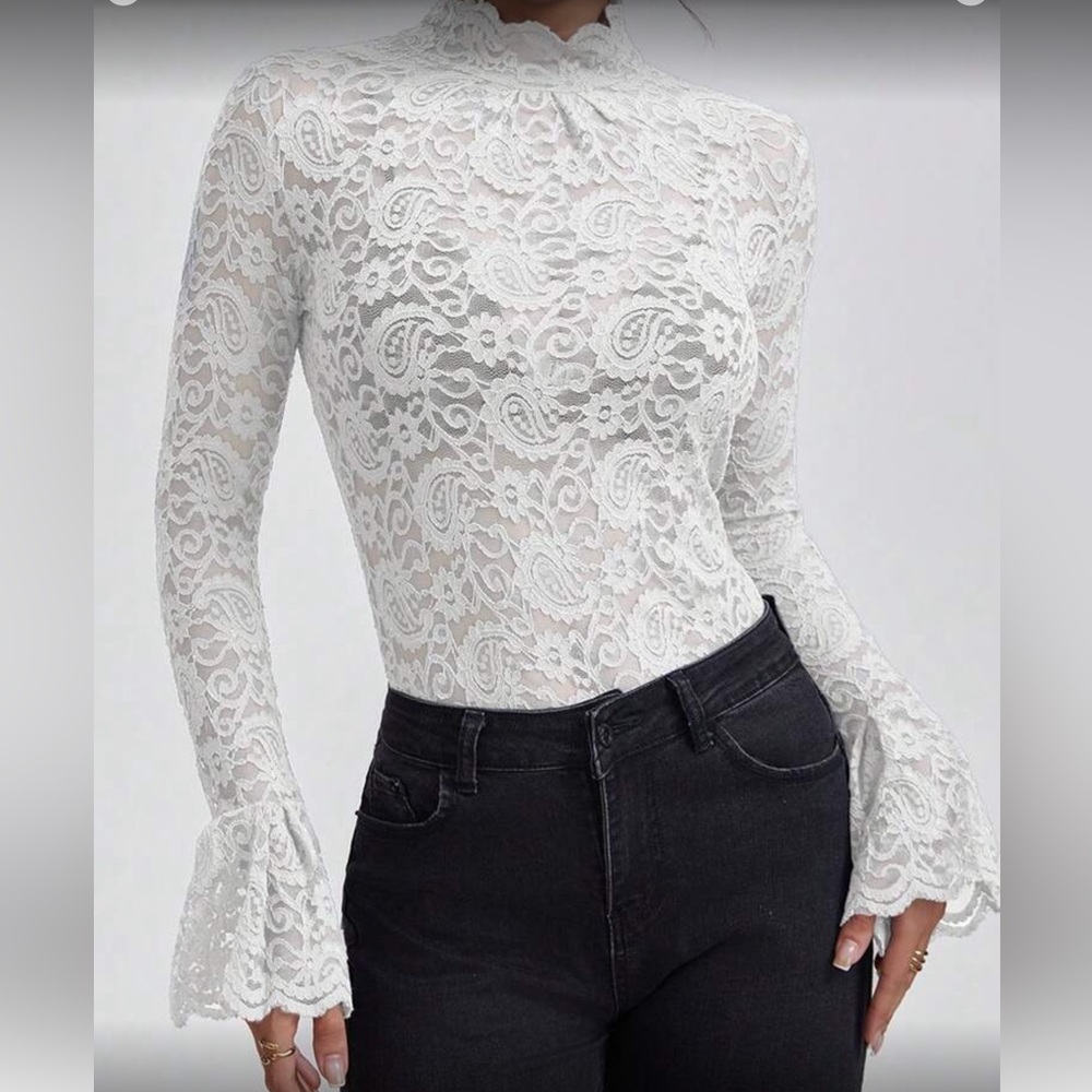 White Lace Long Sleeve Top